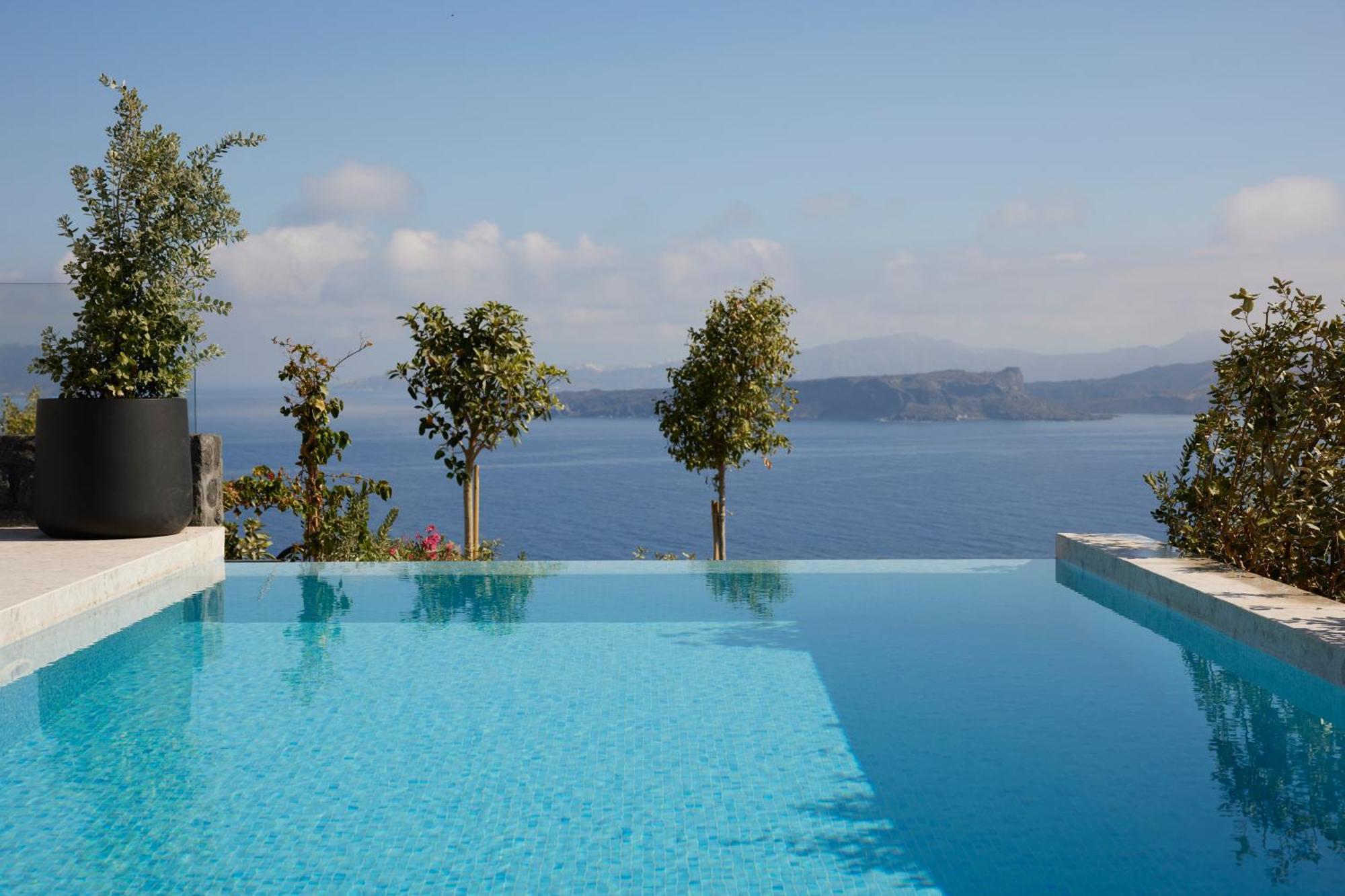 Aernia Suites & Art Akrotírion Dış mekan fotoğraf