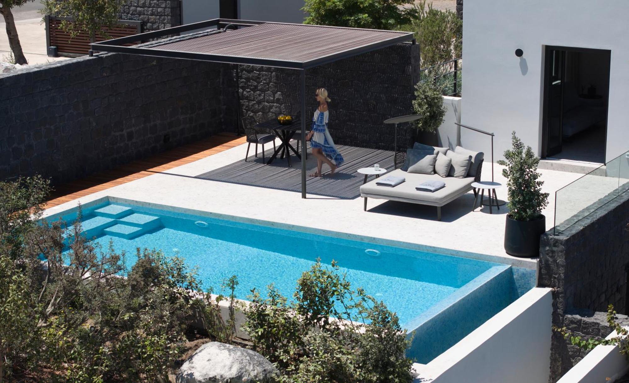 Aernia Suites & Art Akrotírion Dış mekan fotoğraf